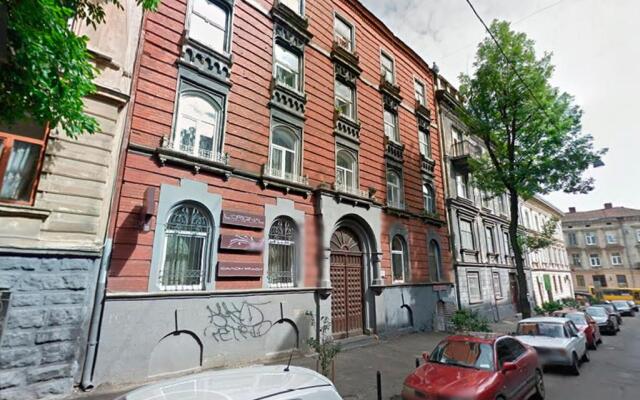 Stylish Studio near Rynok square