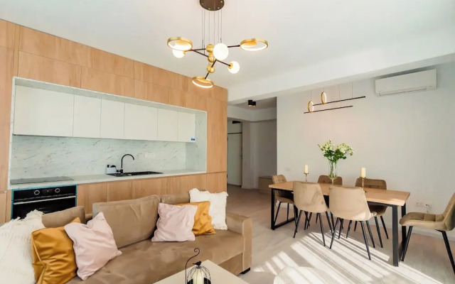 Wave 4 Residence