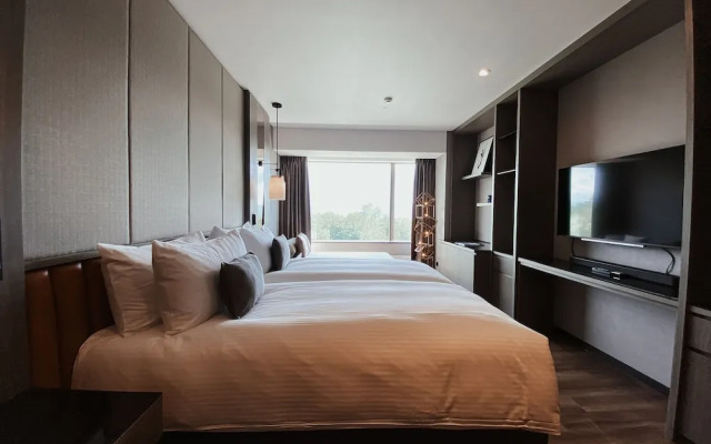 Hinode Hills Niseko Village