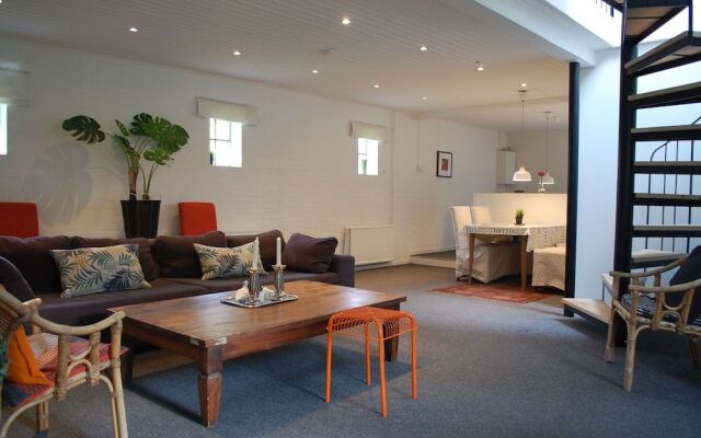 Fredensborg Guesthouse IvS
