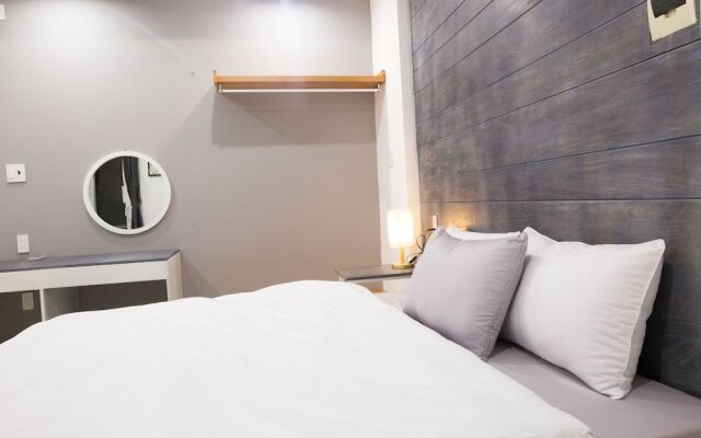 Carisbay Hostel