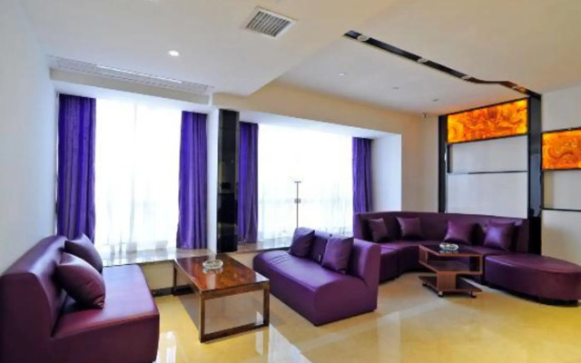 Lifeng Hotel (Guiyang Huaguoyuan Fortune plaza)