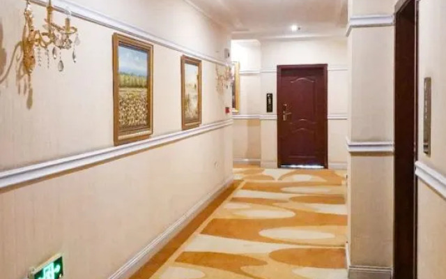 New Hongyun Hotel