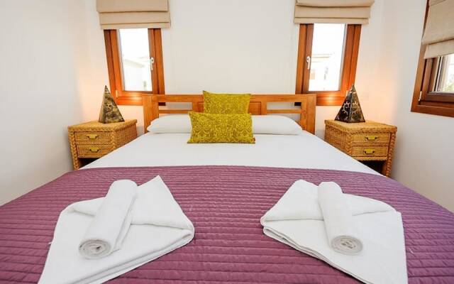 Oceanview Luxury Villa 038
