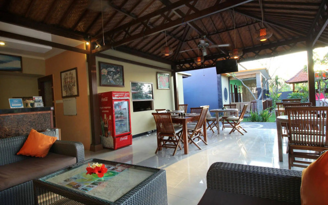 Airy Nusa Lembongan Mushroom Bay Bali