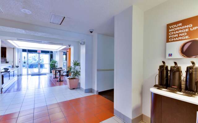 Motel 6 Lewisville, TX - Dallas