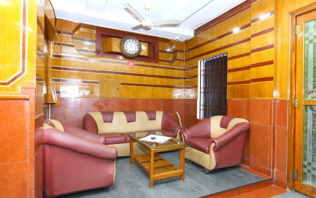 OYO 9343 JP Residency