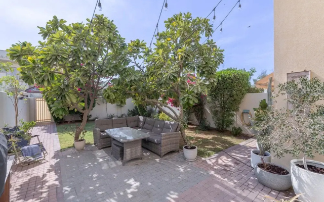 Emirates Living s Fascinating Villa for Everyone