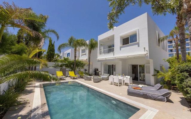 Protaras Narcissos Seaside Villa 16