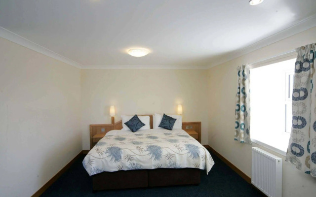 Woodland Bay Hotel