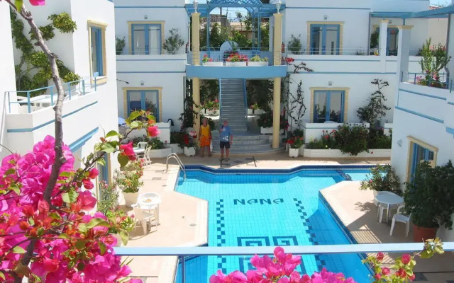 Nana Hotel