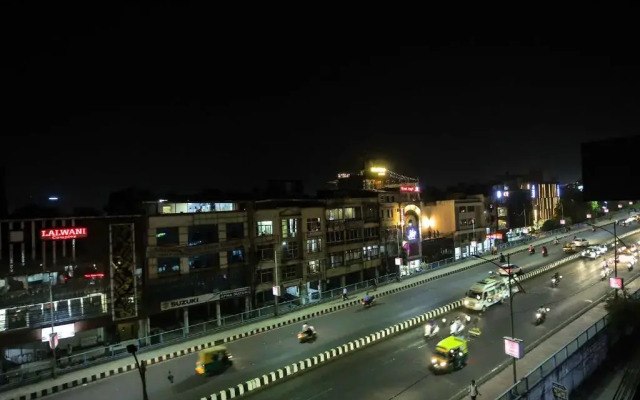 OYO 78257 Flagship Hotel Midland