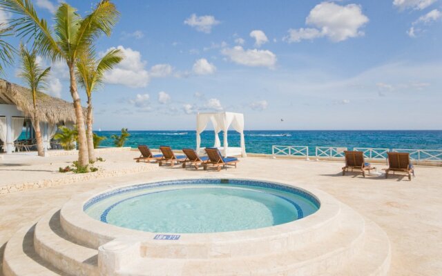 Viva Dominicus Village