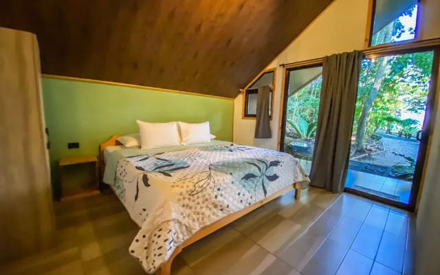 Tityra Lodge