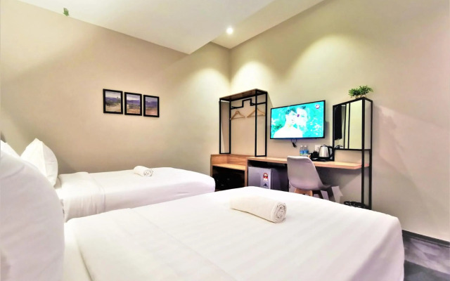 Prestigo Hotel