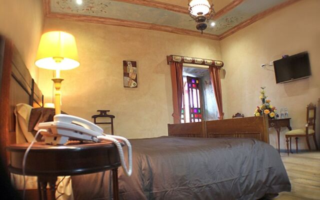 Hotel Inés María