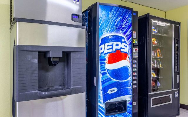 Red Roof Inn Walton - Richwood