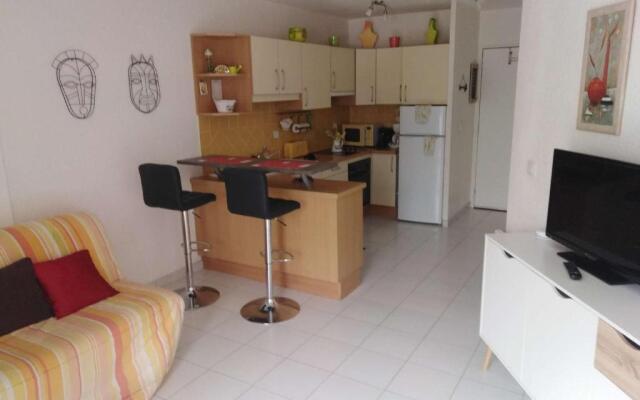 Appartement Cap d'Agde, 2 pièces, 4 personnes - FR-1-607-116