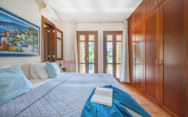 Da02 Adjacent to Aphrodite Hills Pool View