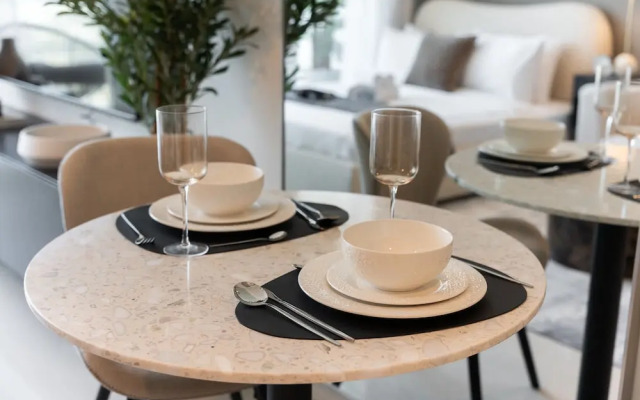 Spacious Studio in Carson C - Damac Hills