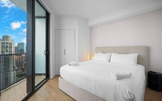 Amazing Bayside View from Condo