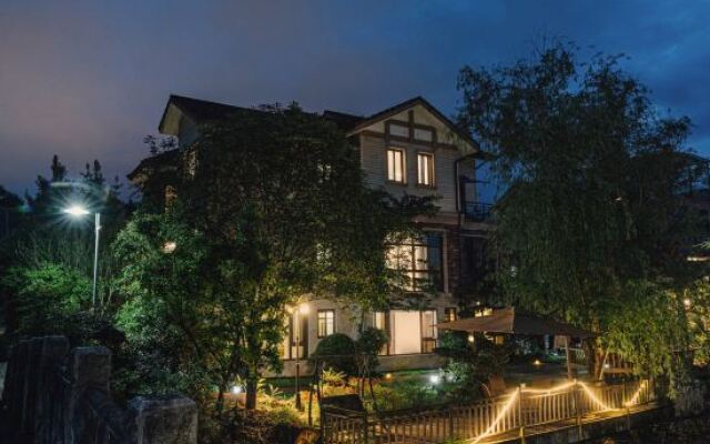 Wuyishan Linxi Villa