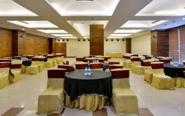 Vijaya Tej Clarks Inn
