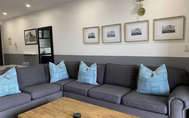 Point Waterfront Apartments