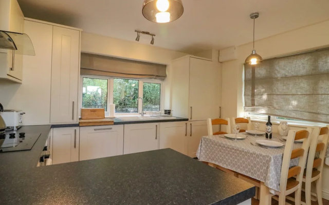 Mimosa Cottage, West Bexington