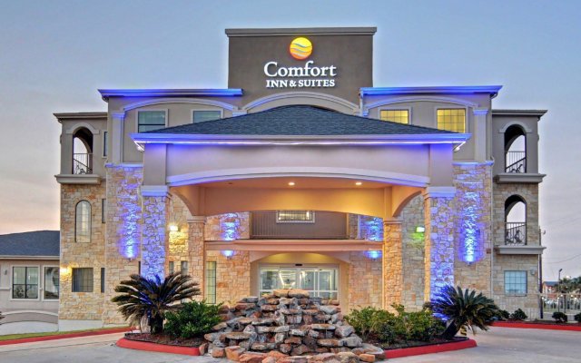 Comfort Inn and Suites Beachfront Galveston