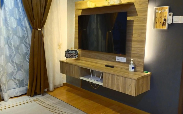 ZilleVille Studio Suite Seaview With Balcony at Imperium Residence