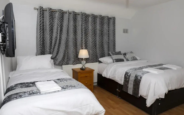 Beautiful and Spacious House in South East London