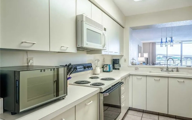 Bahia Vista 9518 - Two Bedroom Condo