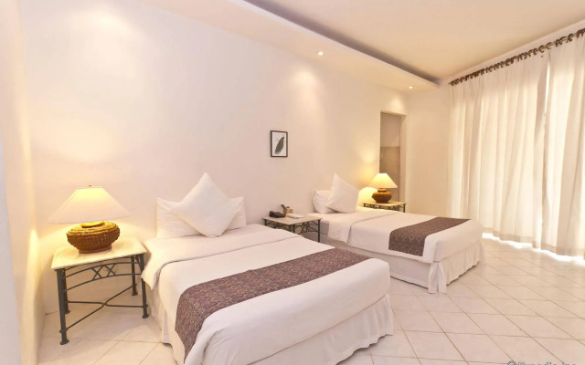 Cordova Reef Village Resort