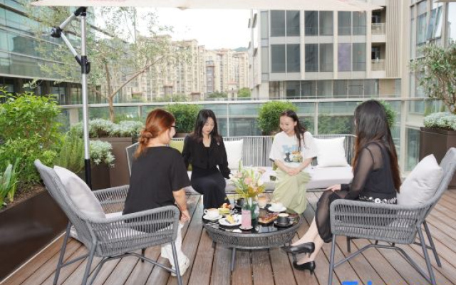 IntercityHotel Shaoxing Xinchang TaiGrid Plaza – People – Shaoxing