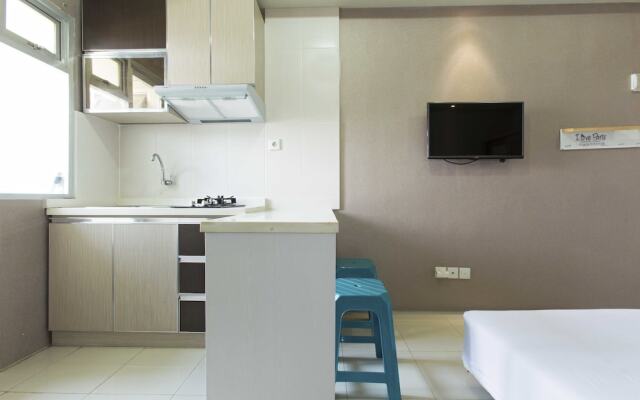 RedDoorz Apartment @ Pegangsaan Kelapa Gading