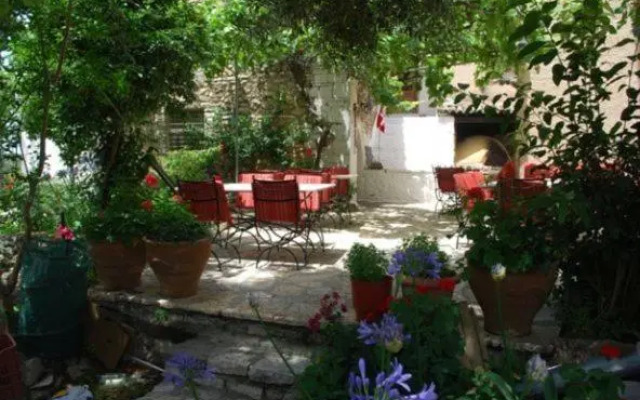 Villa Polyxeni Apartments