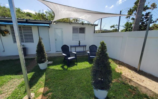 Aguadilla Breeze apt with electricity water ac wifi gated complex 8 minute walk to Crashboat beach
