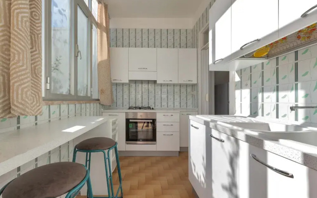 2689 Dalia House by Barbarhouse
