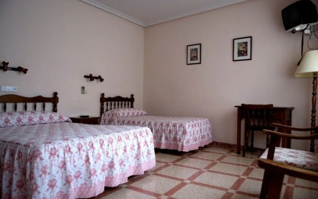 Hostal Restaurante San Poul