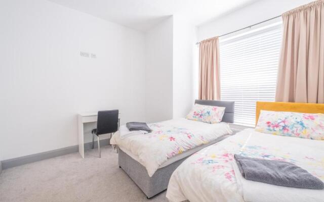Portrush Marine Apartments flat1