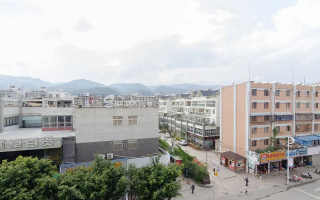 Huacheng Hotel