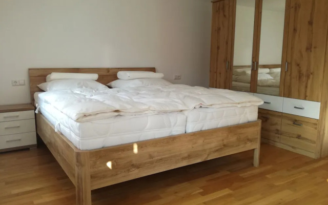 Marie Marie, Oberstaufen