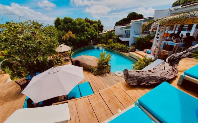 Bliss Hotel