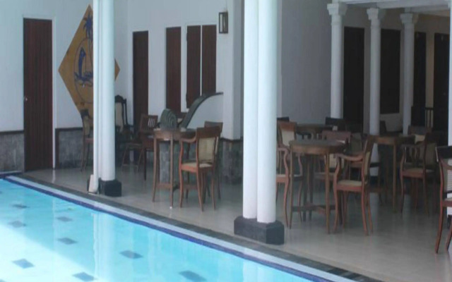 Nippon Villa Beach Resort