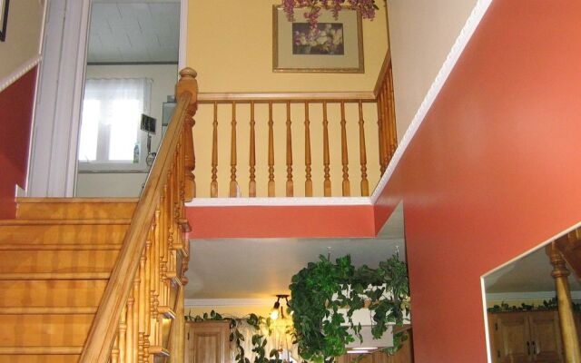 G?te de la Maison Canadienne