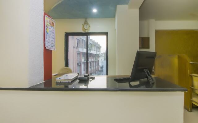 OYO 22772 Hotel Vasantdashmi (purva)