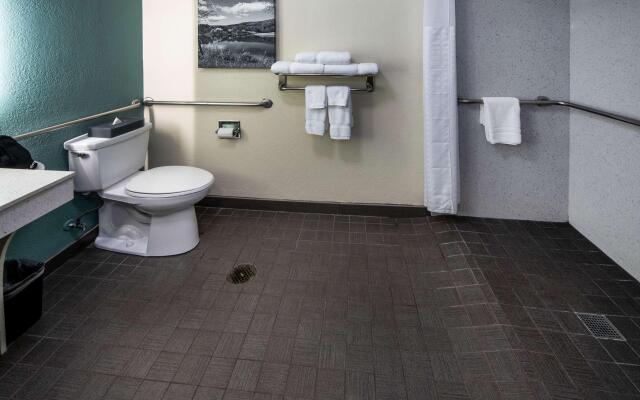 City Express by Marriott Duluth