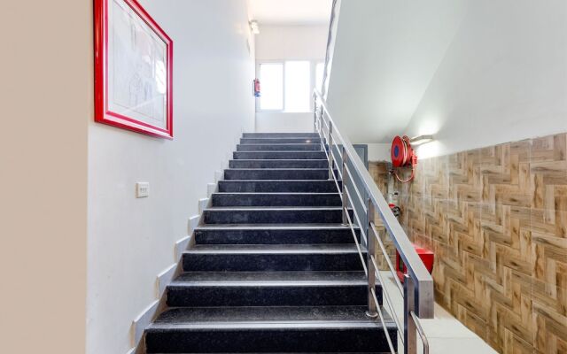 Fabhotel Perfect Stays