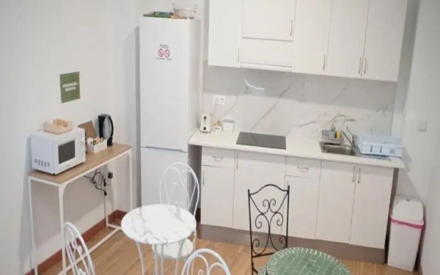 Aiora Hostel